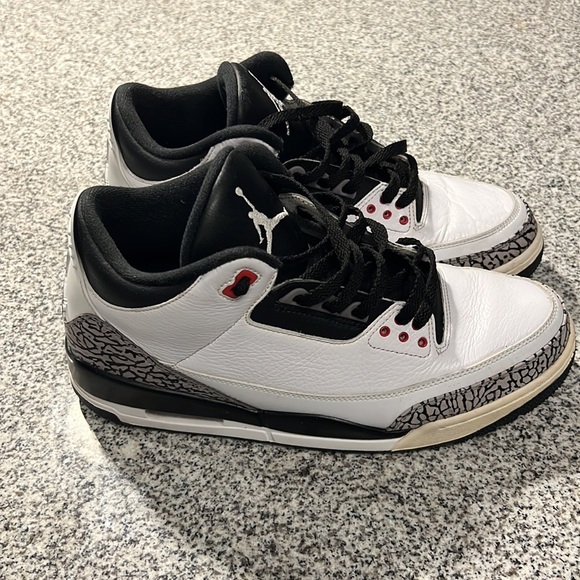 Air Jordan 3 “Infrared” Sz. 11 (136064-123) - Picture 2 of 4